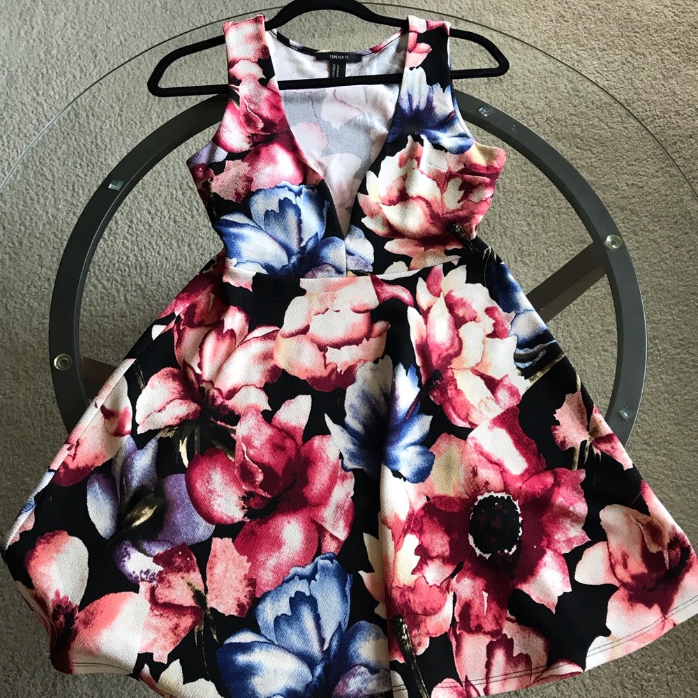 Floral Dress 👗